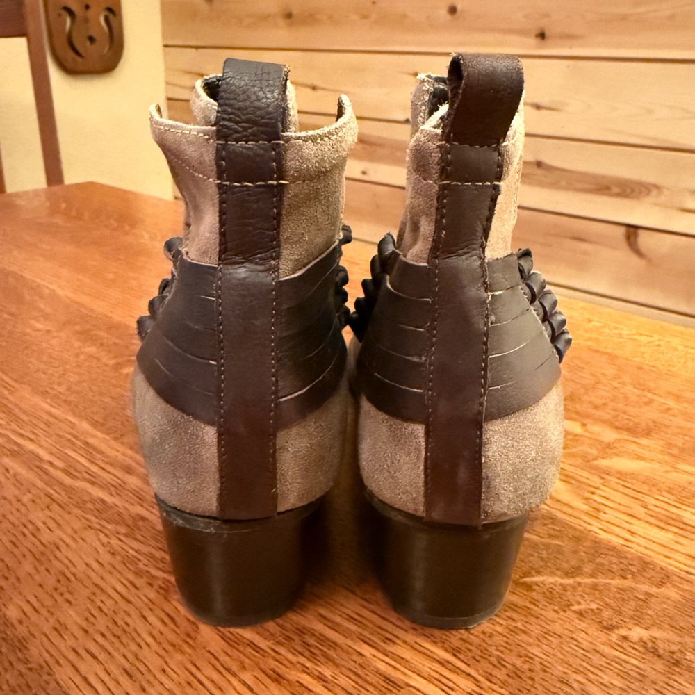 Diba Tan Suede and Leather Boho Ankle Boots size 10 - Picture 3 of 3